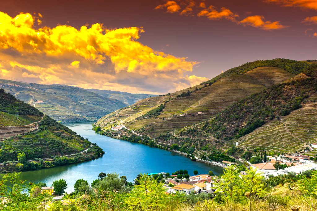 The river Duoro, Portugal - Leisure Travel Enterprises
