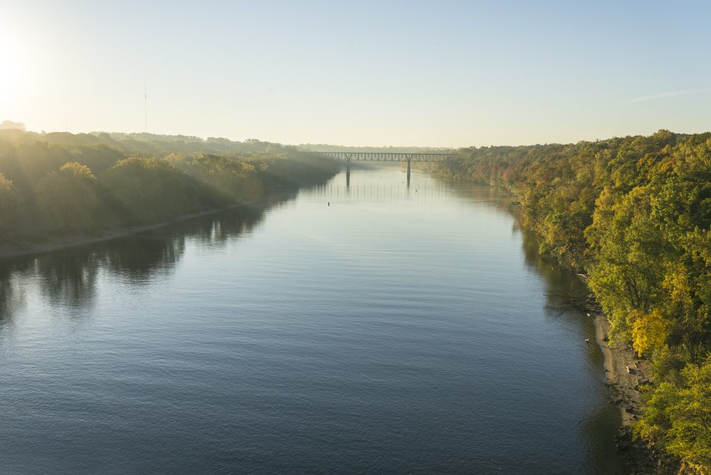 A Calm Mississippi River in Morning Light in Minneapolis - Leisure Travel Enterprises 